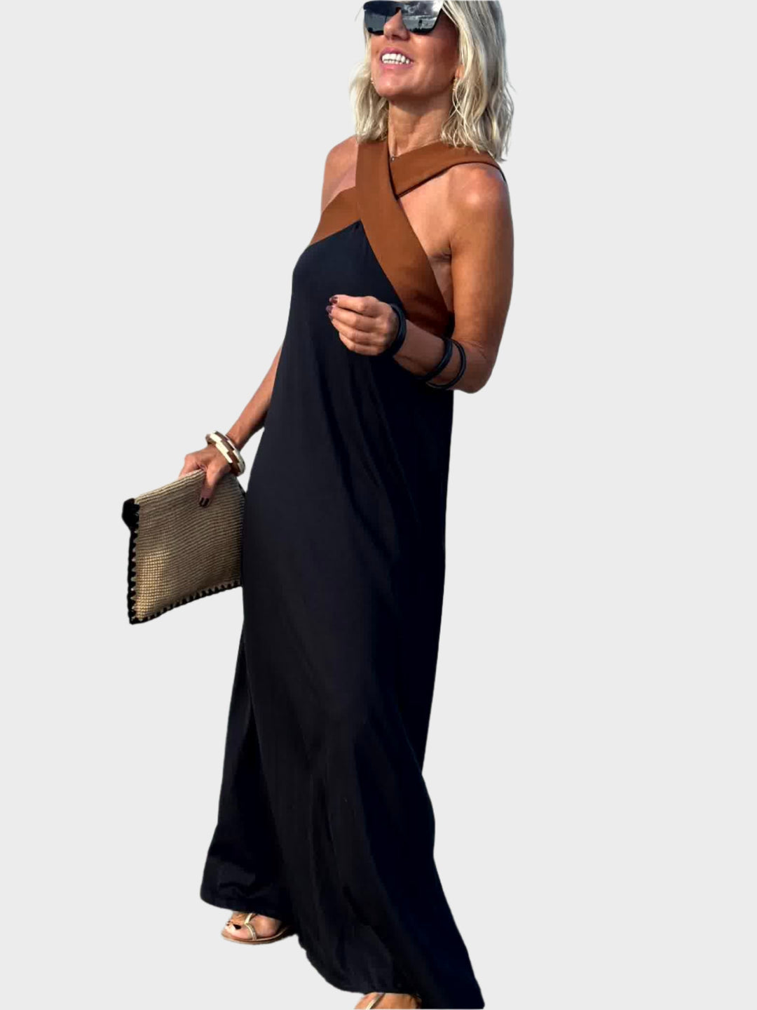 Ciara – Elegant Dress with Open Back and Crossover Neckline