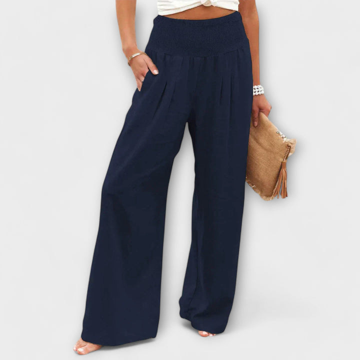 Slavka – Light and Elegant Trousers