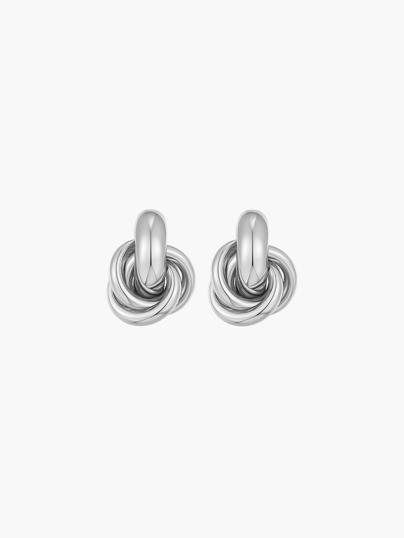 Orla – Knot Earrings