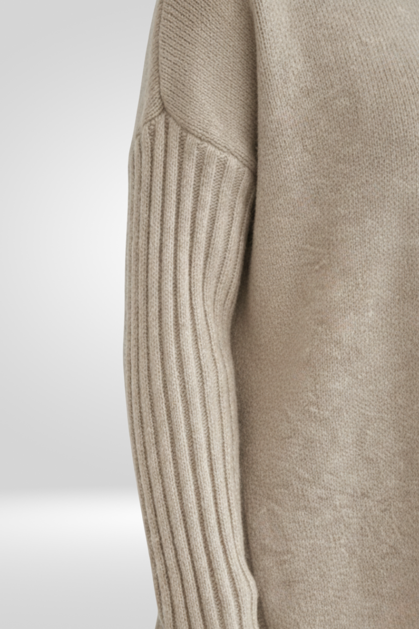 Liva – Elegant Long Sweater