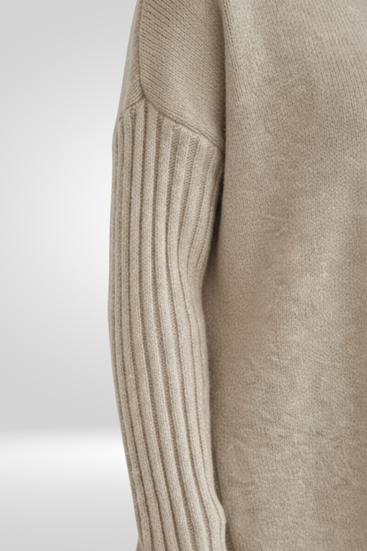 Liva – Elegant Long Sweater