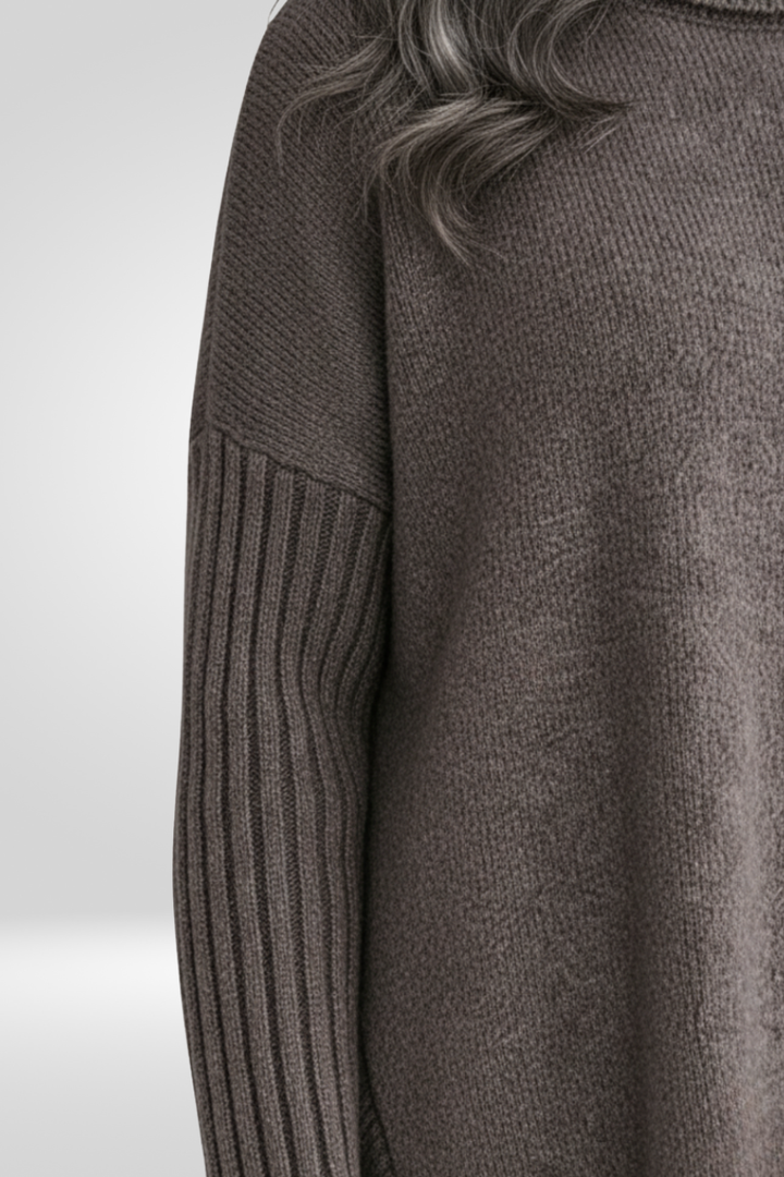 Liva – Elegant Long Sweater