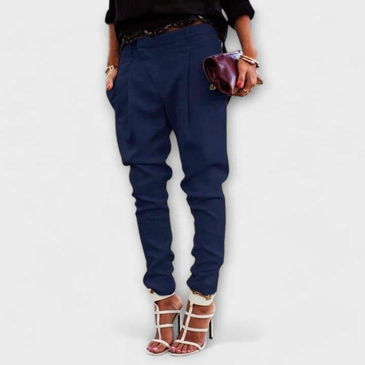 Zdenka – High-Waisted Trousers with Style