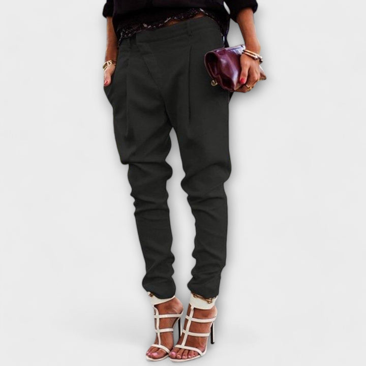 Zdenka – High-Waisted Trousers with Style