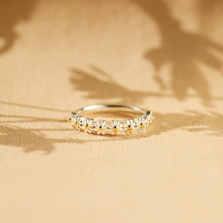 Luxury Floral Ring