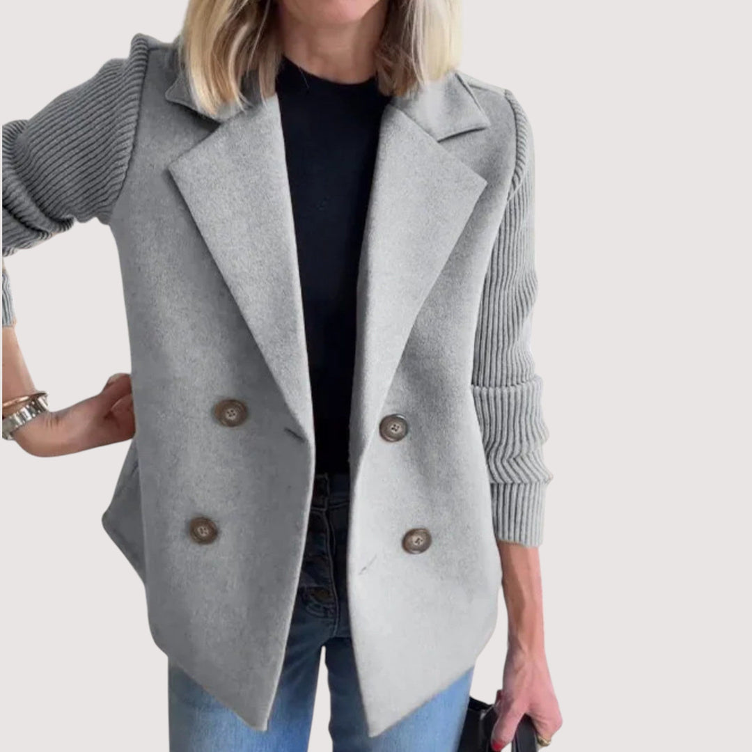 Viktorija – Elegant Coat