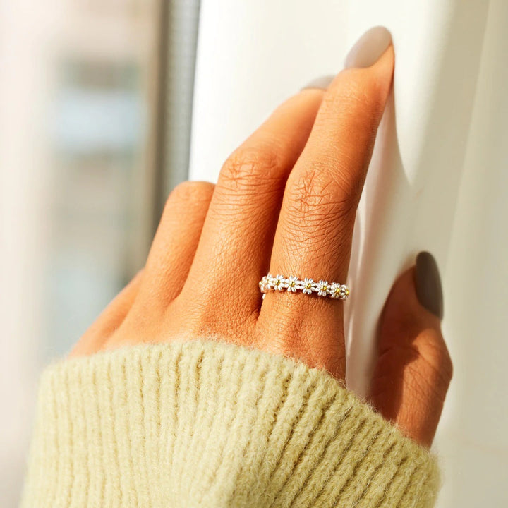 Luxury Floral Ring