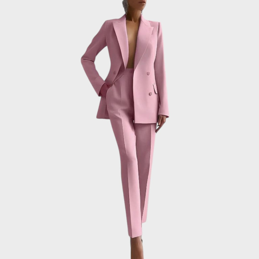 Radmila – Powerful Suit
