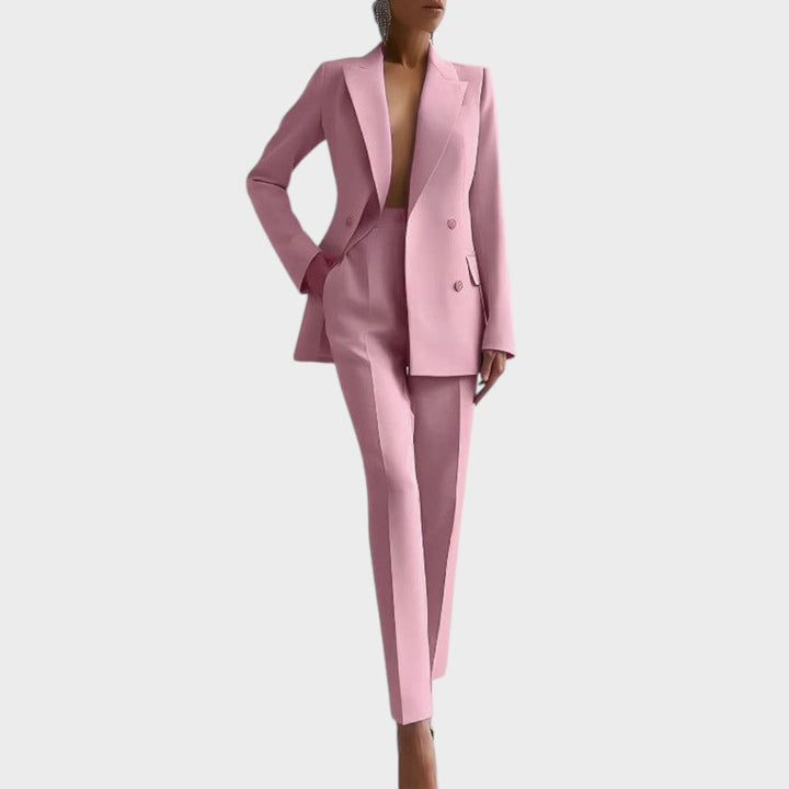 Radmila – Powerful Suit