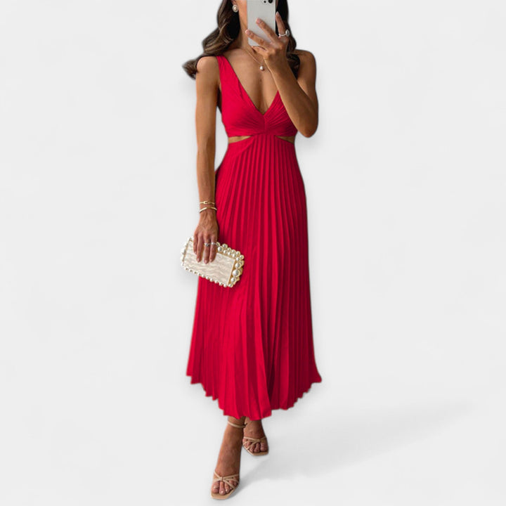 Ciara – Pleated Maxi Dress