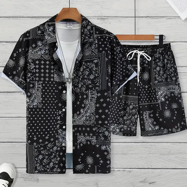 Séamus – Retro Shirt and Shorts Set with Ethnic Pattern