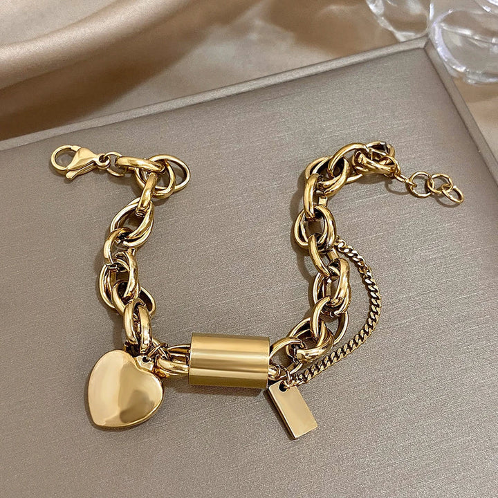 Mia – Heart Bracelet