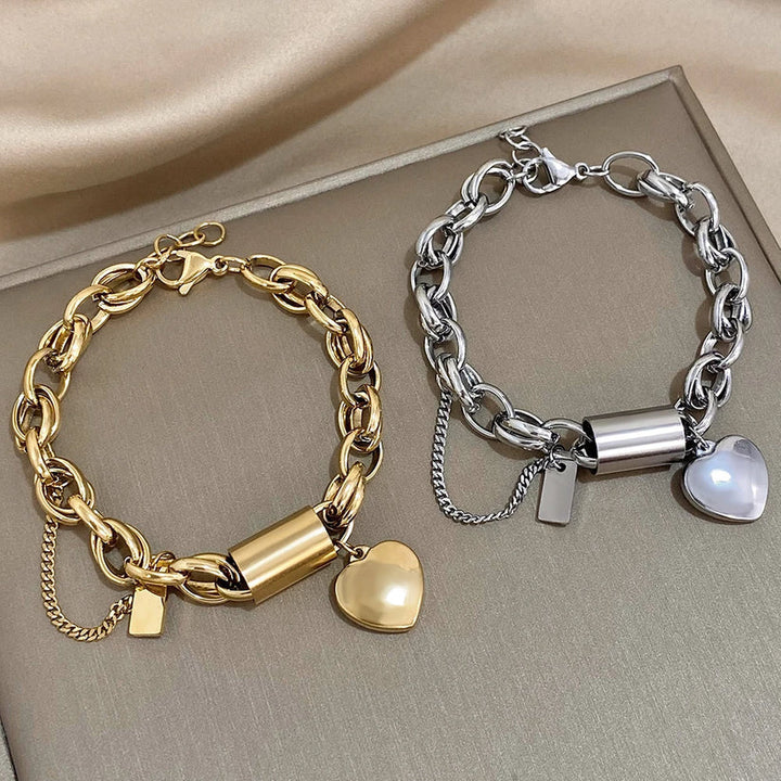 Mia – Heart Bracelet