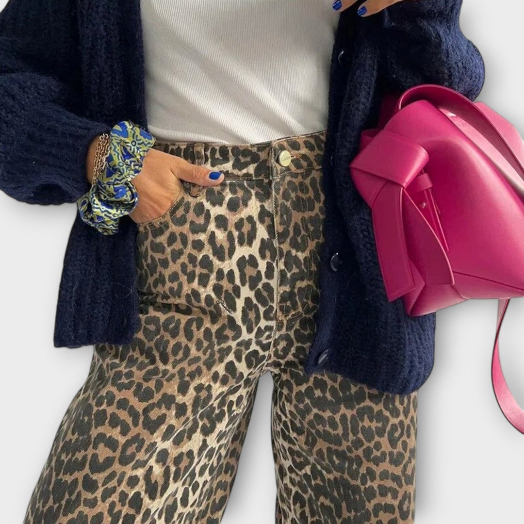 Rozalija – Vintage Leopard-Print Jeans