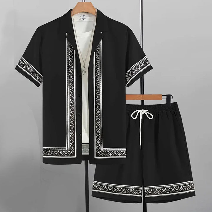Séamus – Retro Shirt and Shorts Set with Ethnic Pattern
