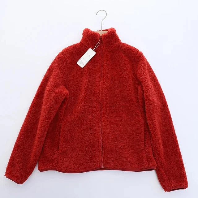 Eithne – Fleece Jacket in the Clouds