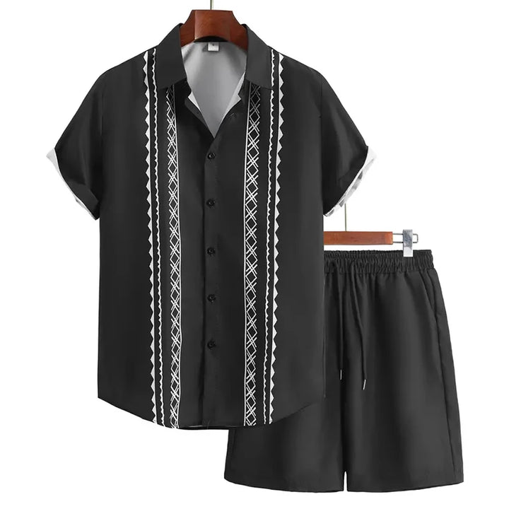 Séamus – Retro Shirt and Shorts Set with Ethnic Pattern