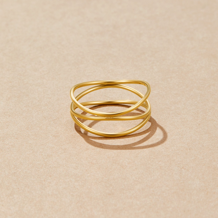 Flawless Circle – Gold Ring