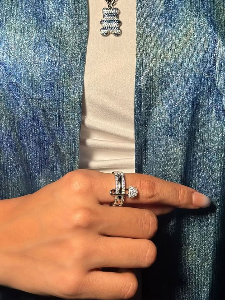 Monikos Ring
