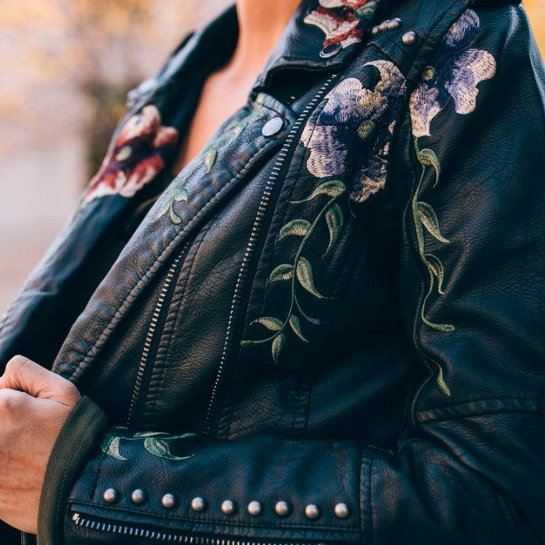 Fidelma – Retro Chic Floral Coat