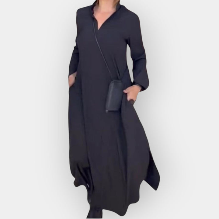 Clíona – Dress with a Comfortable Cut
