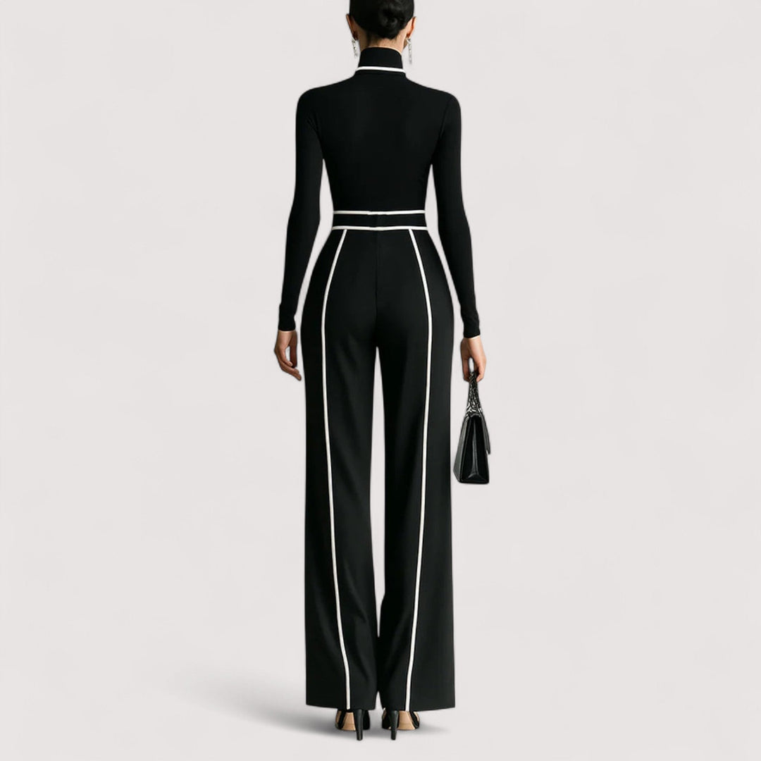 Nolia – White Set with Wide-Leg Trousers