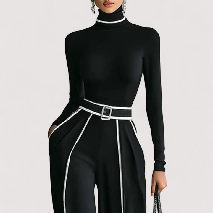 Nolia – White Set with Wide-Leg Trousers