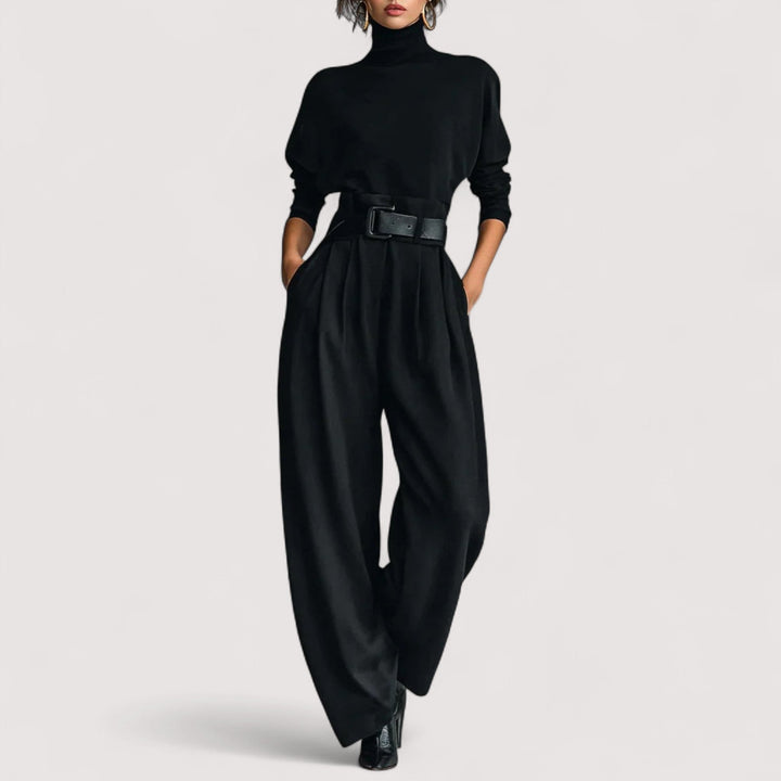 Orina – Black Two-Piece Set with Long Sleeves and Straight Trousers