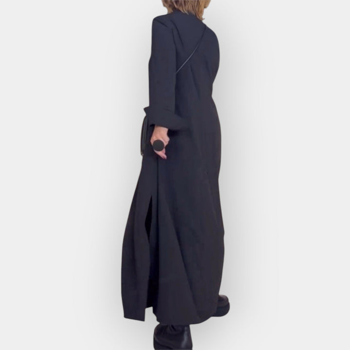 Clíona – Dress with a Comfortable Cut