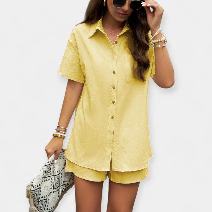 Saoirse – Comfortable Set with Shirt and Shorts