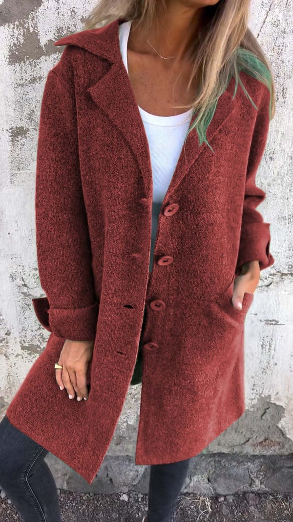 Nika – Chic Minimalist Coat