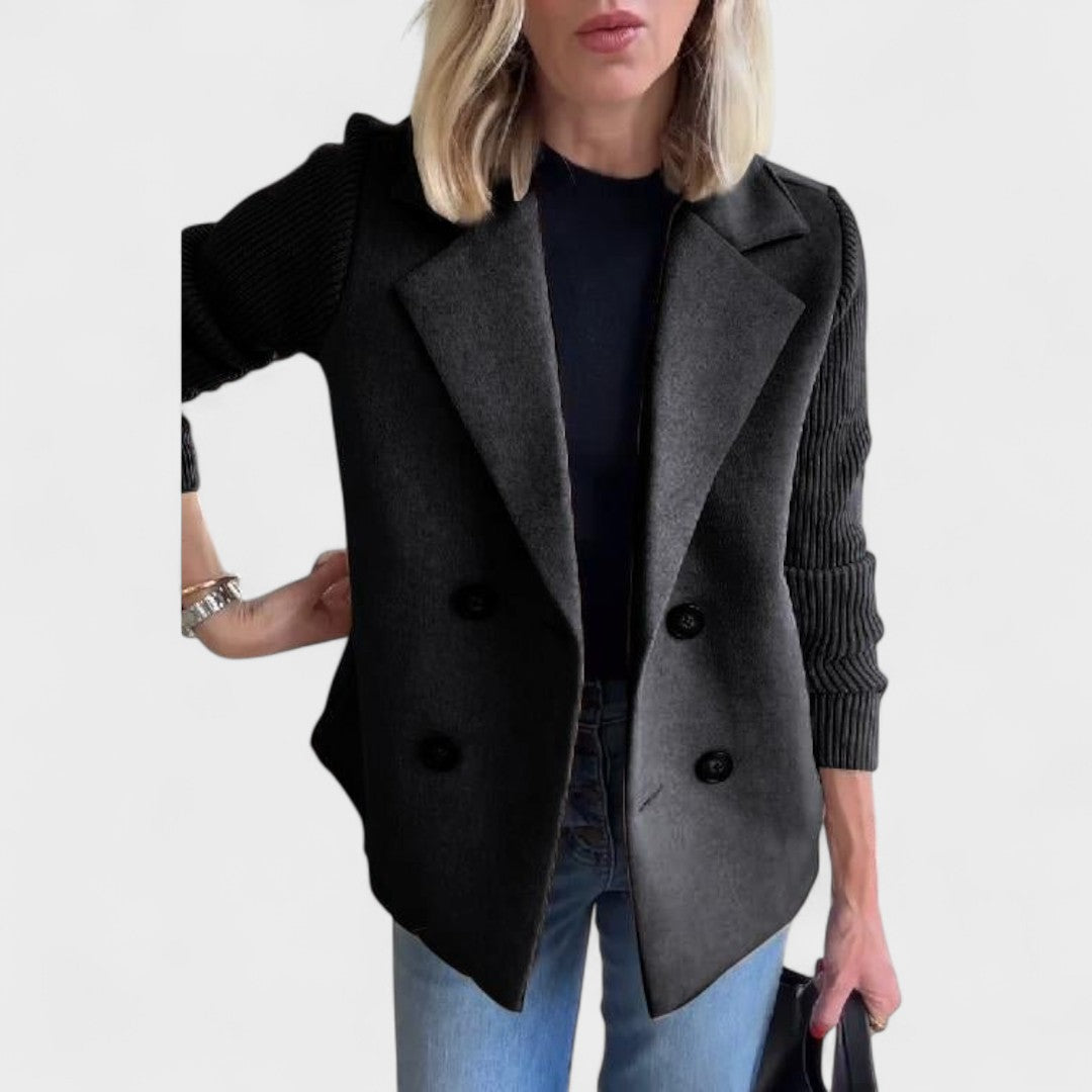 Valentina – Elegant Blazer with Knitted Sleeves