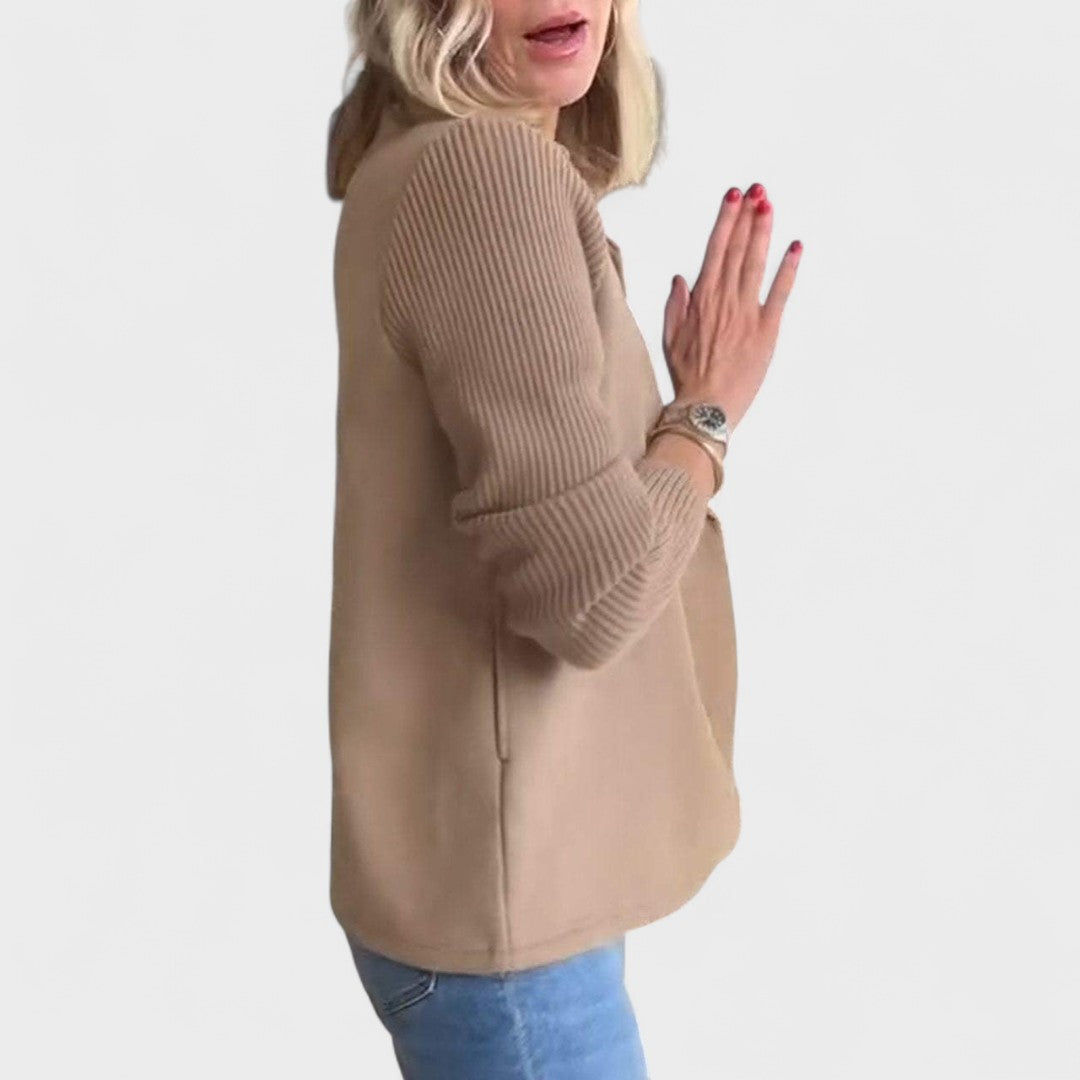 Valentina – Elegant Blazer with Knitted Sleeves