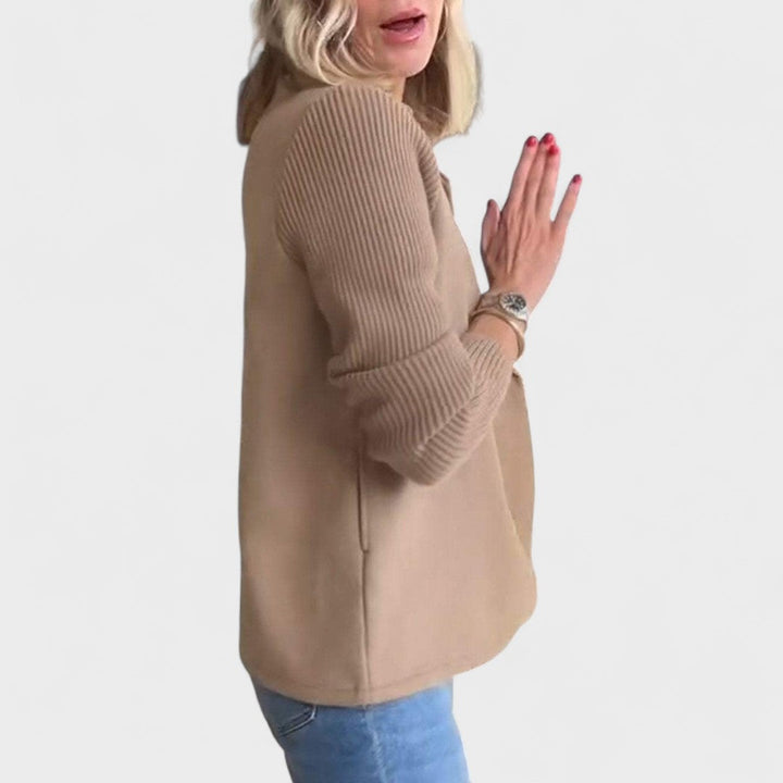 Valentina – Elegant Blazer with Knitted Sleeves