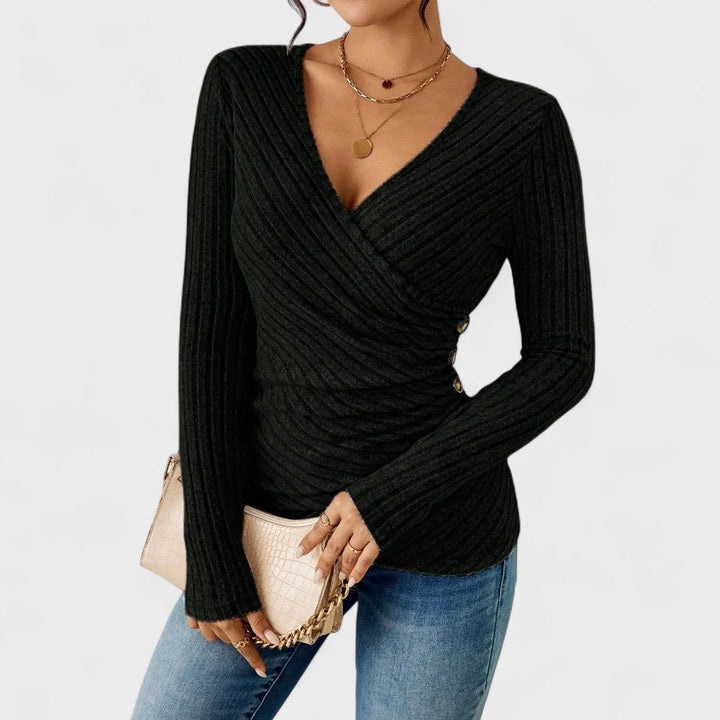 Saoirse – Elegant V-Neck Top