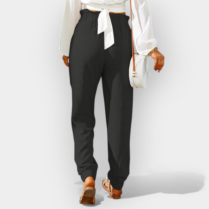 Sábha – High-Waisted Trousers