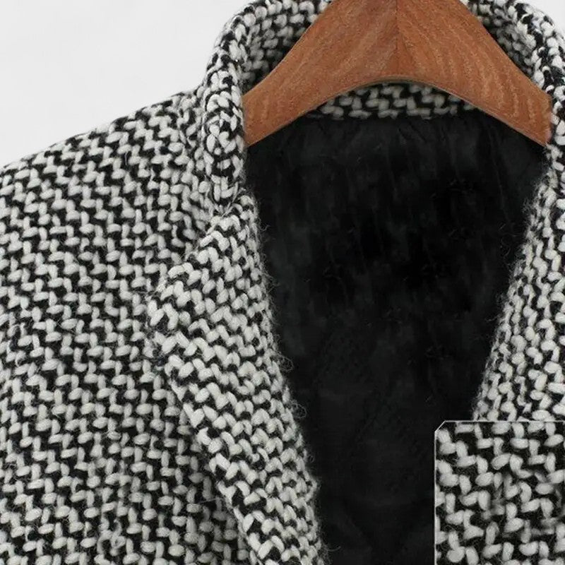 Niamh – Elegant Coat