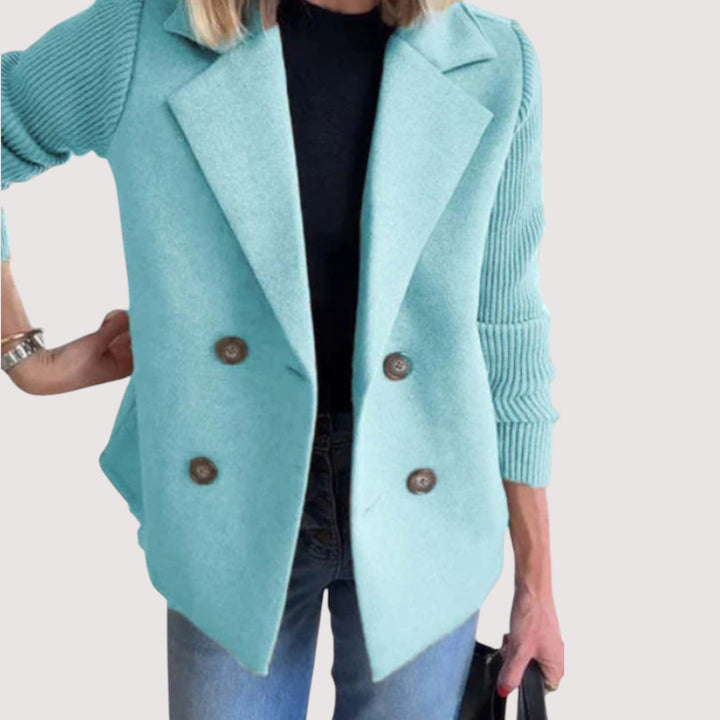 Viktorija – Elegant Coat