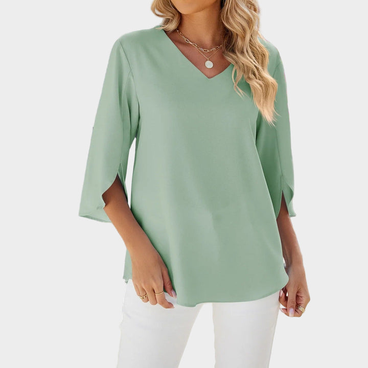Monika – Modern Relaxed Blouse