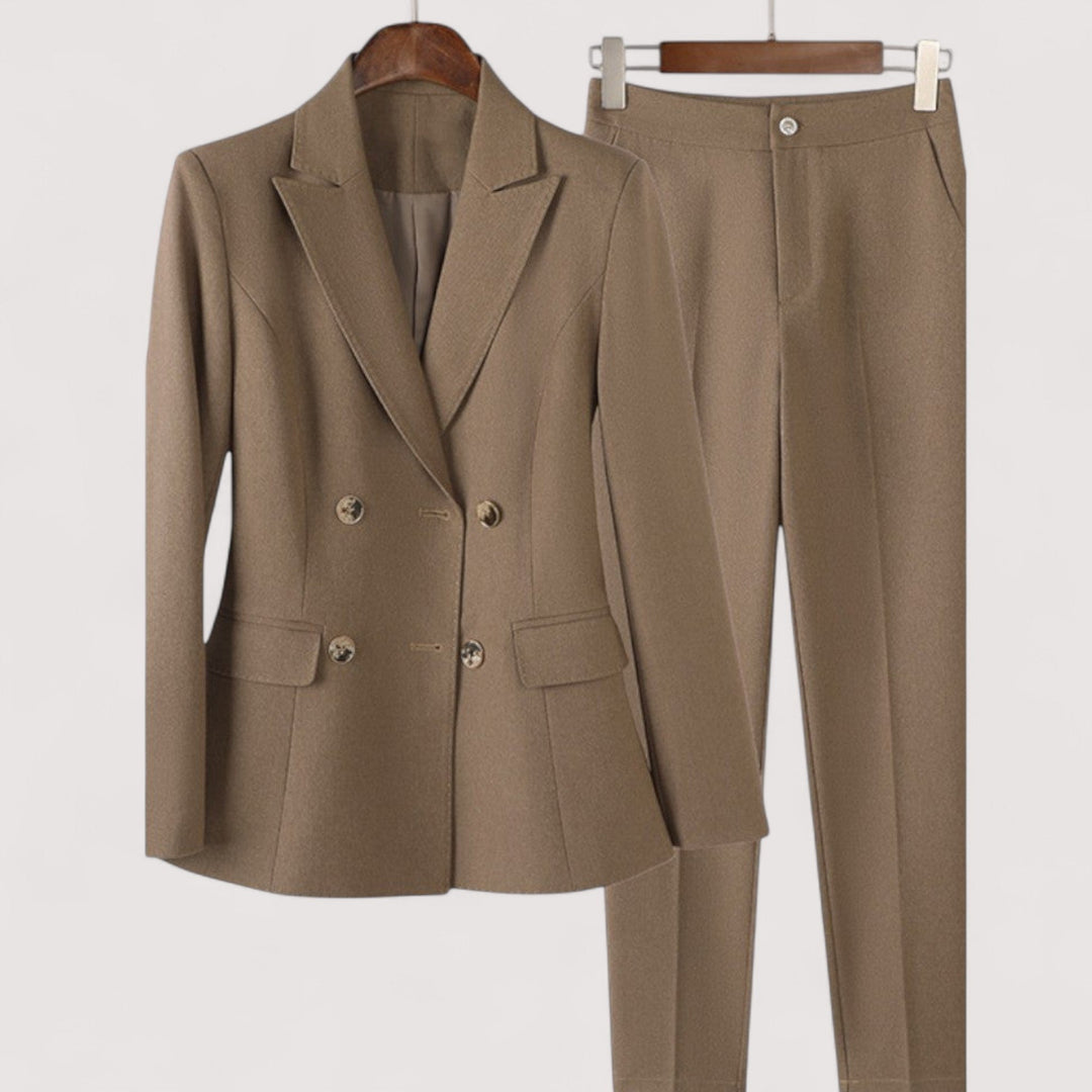 Ciara – Structured Blazer Suit