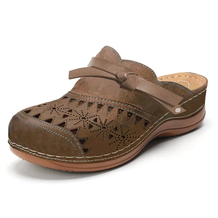 Lya – Comfortable Everyday Clogs