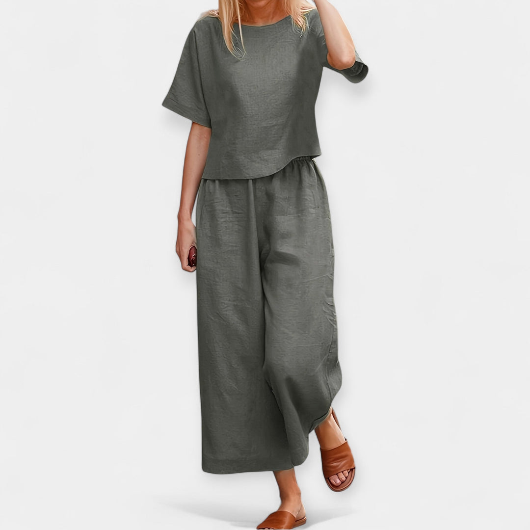 Órla – Airy Short-Sleeve Trouser Set