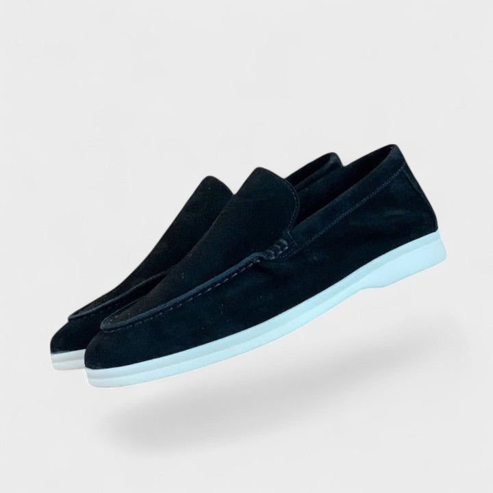 Johan – Handmade Moccasins