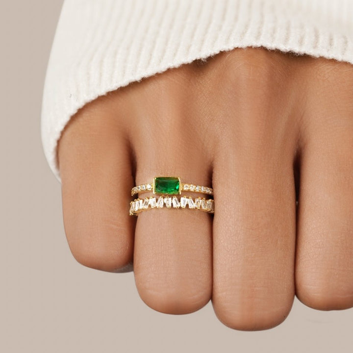 Multifaceted Crystal Ring