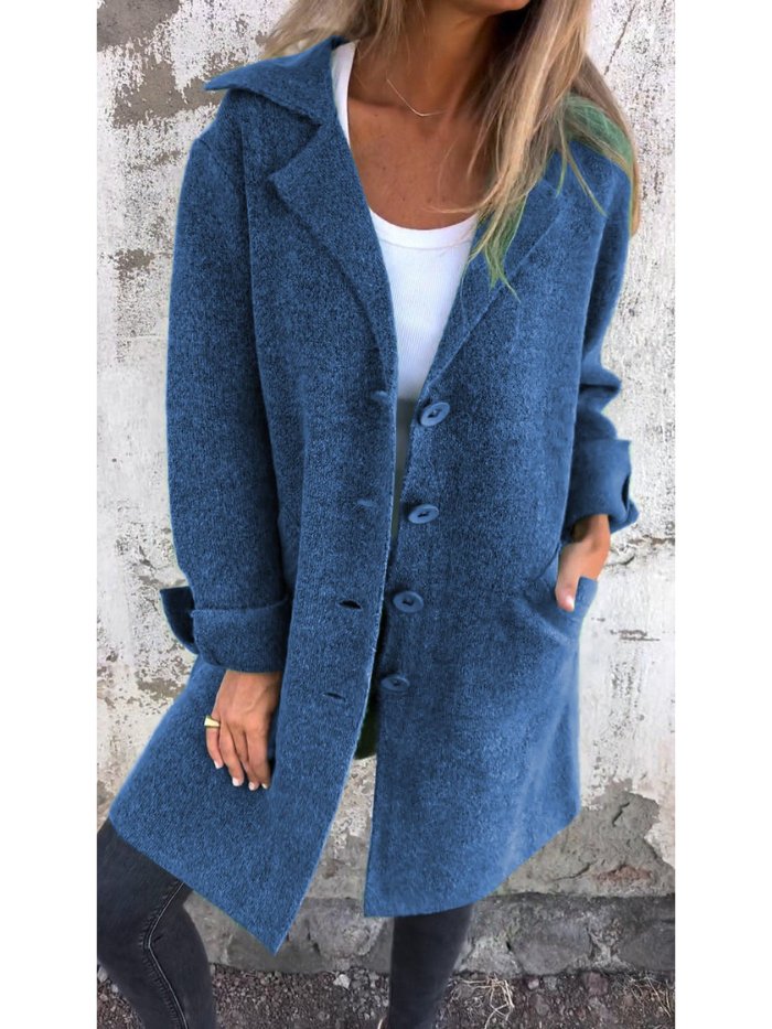 Tessa – Elegant Button Coat