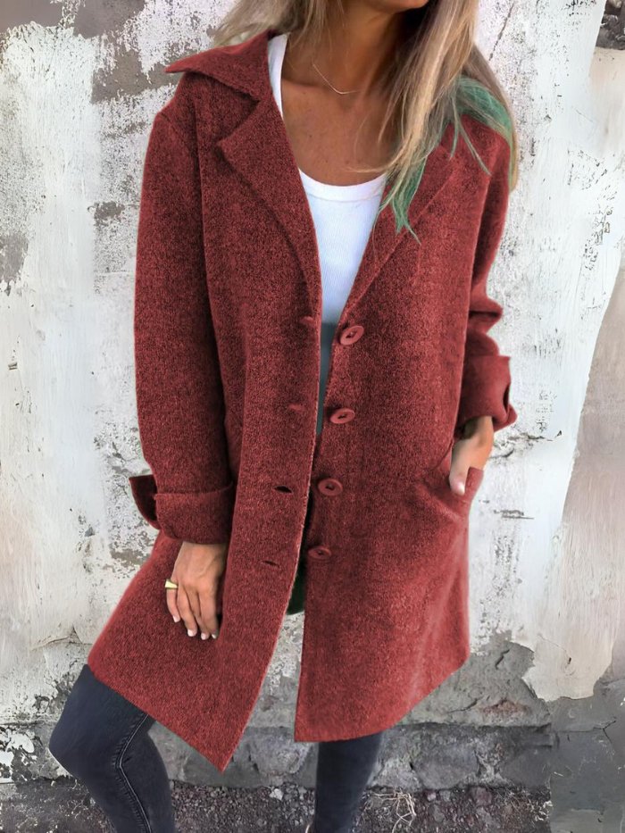 Tessa – Elegant Button Coat