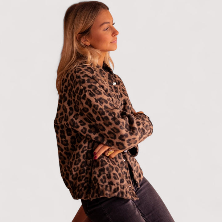 Paulina – Trendy Leopard-Print Jacket