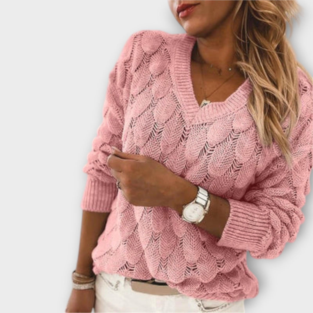 Noemier – Sweater with Modern Design