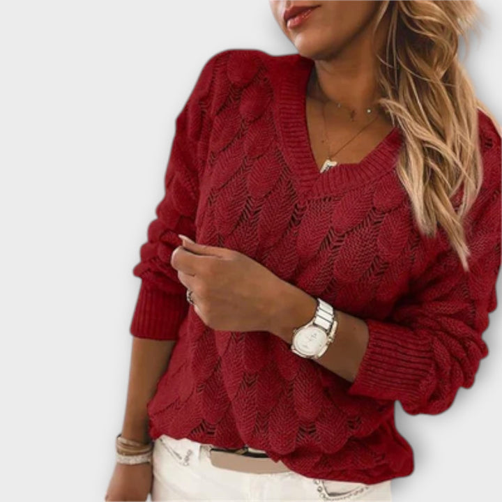 Noemier – Sweater with Modern Design