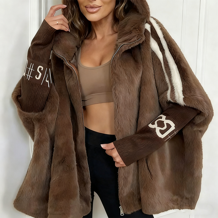 Aoibheann – Plush Hooded Coat